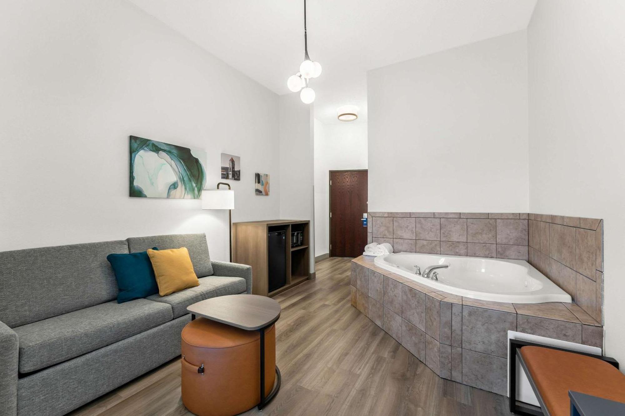 Comfort Inn & Suites Tunkhannock Buitenkant foto