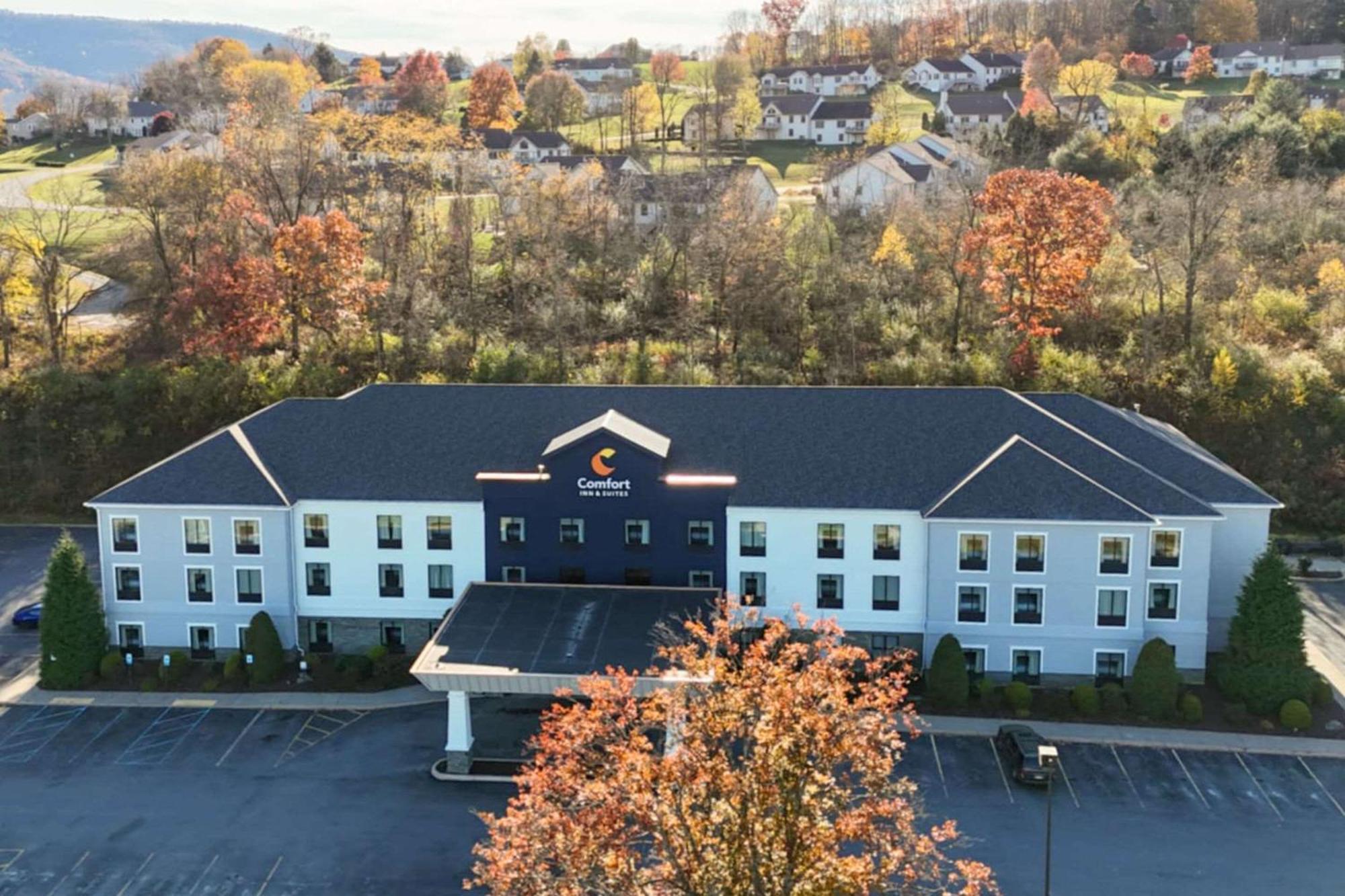 Comfort Inn & Suites Tunkhannock Buitenkant foto