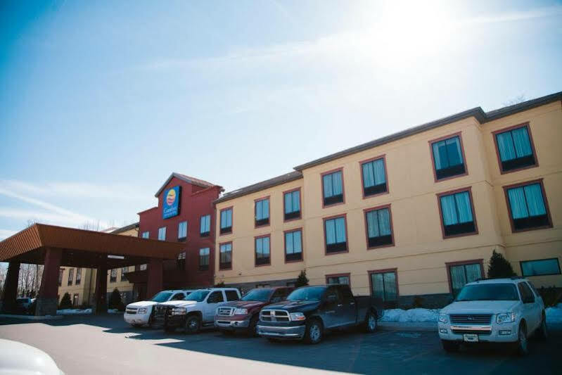 Comfort Inn & Suites Tunkhannock Buitenkant foto