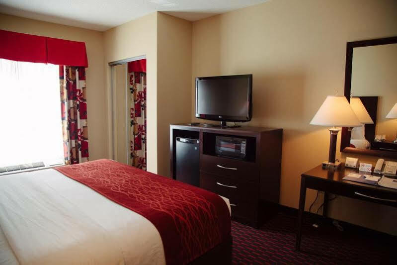 Comfort Inn & Suites Tunkhannock Buitenkant foto